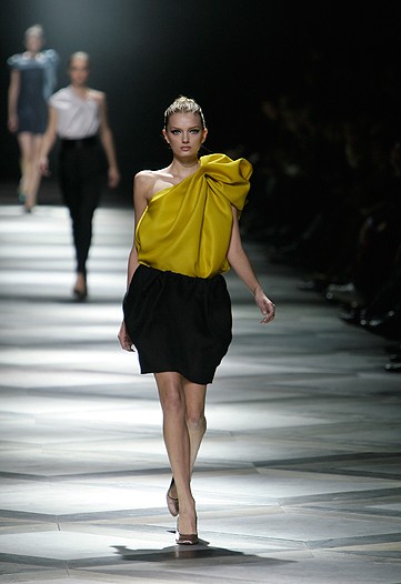 ランバン」2009年春夏パリ・コレクション - WWDJAPAN ‐ 最新