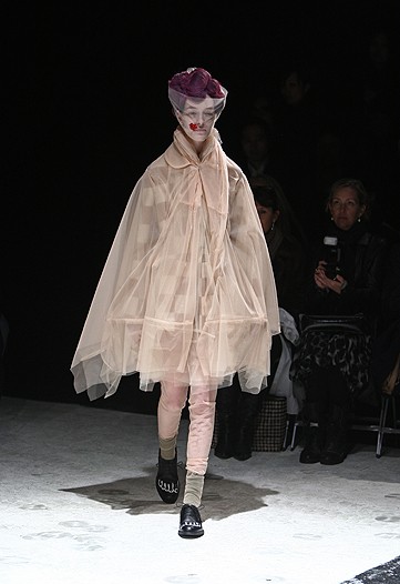 COMME-DES-GARCONS-2009-10-FW- 