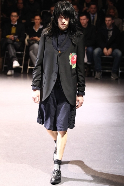 コムデギャルソンオムプリュス　2012AW 男でも女でもない　バラ柄シャツ