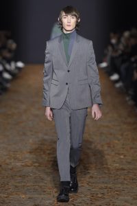 クリスヴァンアッシュ（KRISVANASSCHE） | WWDJAPAN