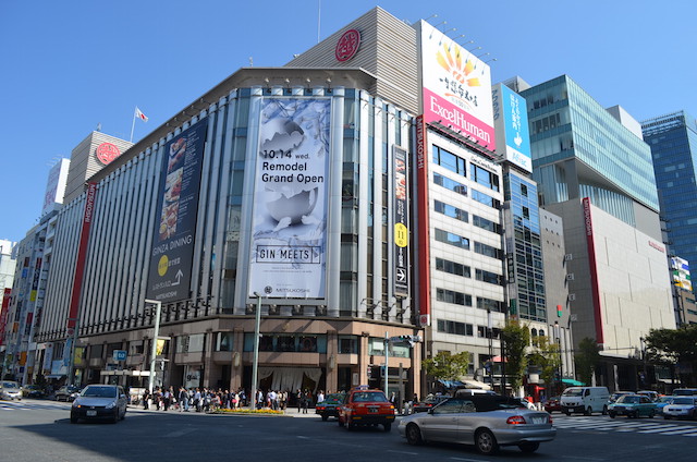 三越銀座に市中免税店オープン サンローラン ヴァレンティノ のバッグ シューズや ティファニー ブシュロン も登場 Wwdjapan