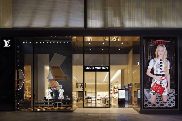 ルイ ヴィトン表参道店の1階がリニューアルオープン Wwdjapan