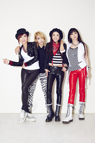 インタビュー前編 2ne1が着たい14 15年秋冬トレンドアイテムは Wwdjapan