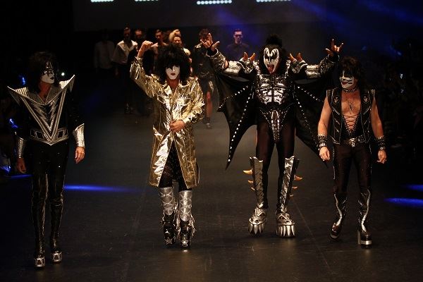 東コレ】「クリスチャン ダダ」が暴走族に込めた