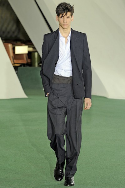 メゾン マルタン マルジェラ」2014-15年秋冬パリ・メンズ 異素材