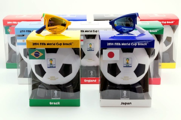 2014FIFAワールドカップ ブラジル　Englandサングラス ゾフ」がFIFAワールドカップのオフィシャルサングラスを発売 - WWDJAPAN