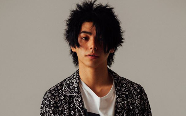 連ドラ出演で注目が集まる村上虹郎が語る 仕事・ファッション・美容について - Page 2 of 3 - WWDJAPAN ‐  最新ファッション＆ビューティニュース情報