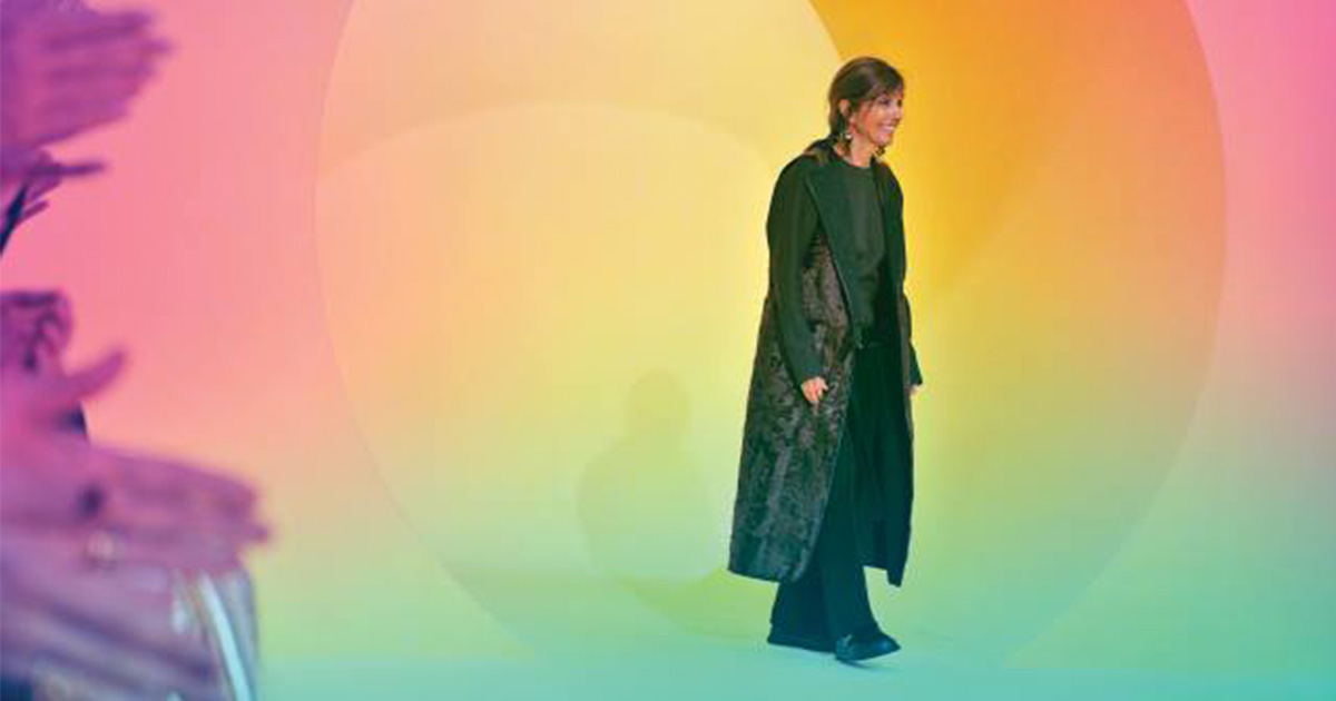 マルニのコンスエロ・カスティリオーニ創業者が退任 - WWDJAPAN