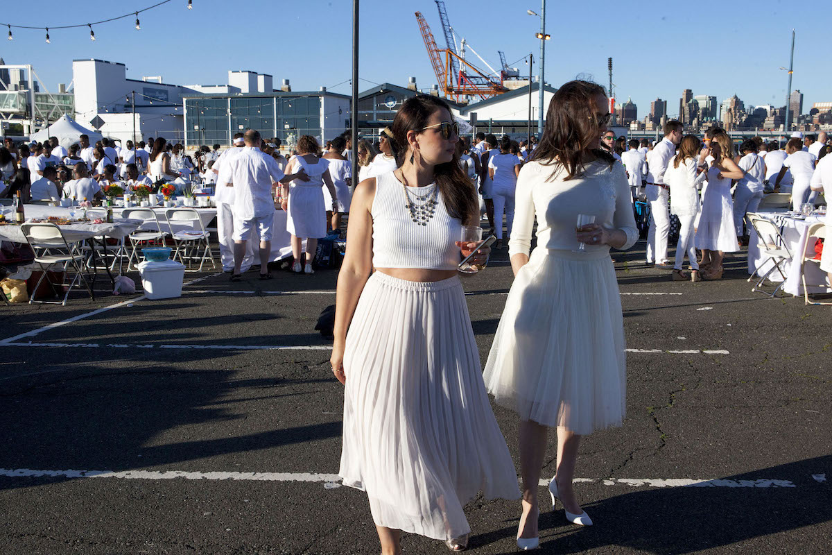 6000人がホワイト一色 ドレスコードが白のイベント Nyで開催 Wwdjapan