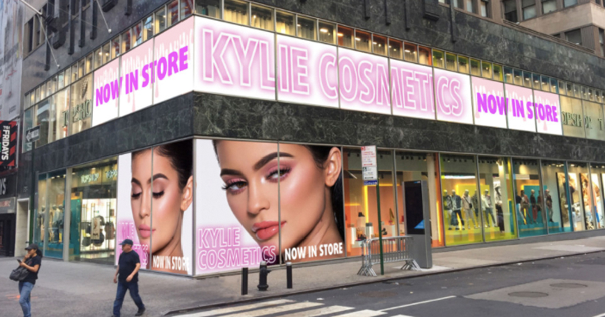 Kylie cosmetics カイリー　コスメセット