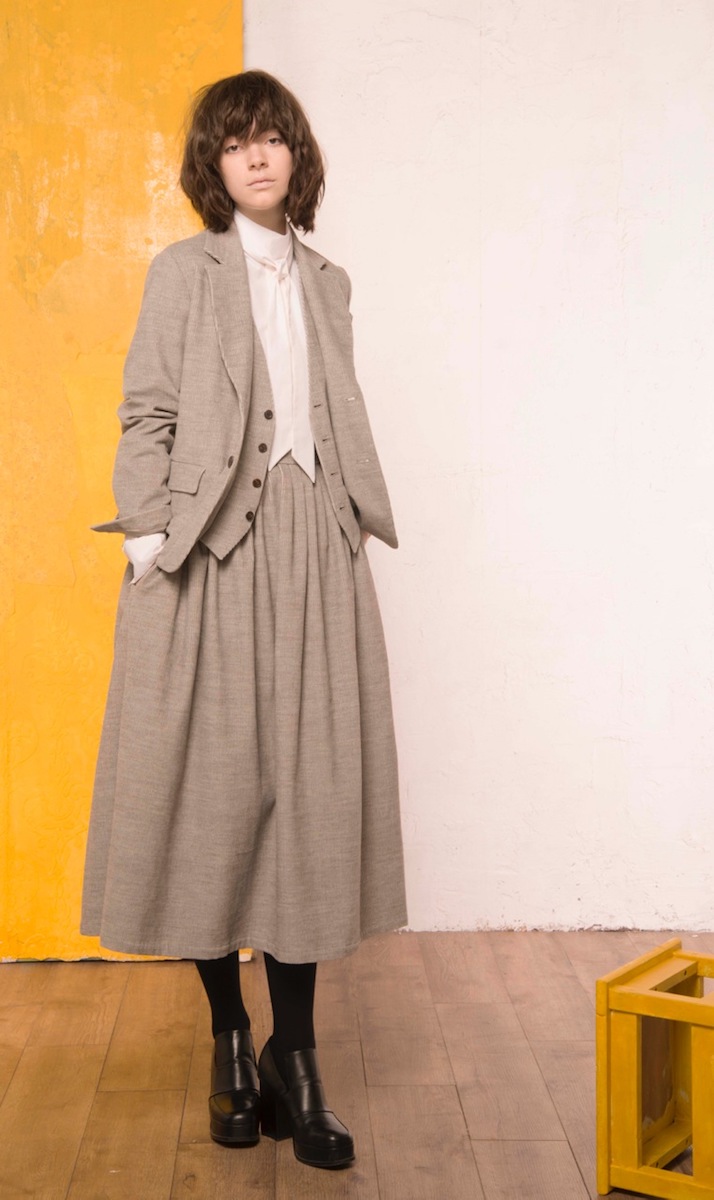 パリ発日本人クリエイターが紡ぐ“物語のある服” 「エコール・ド・キュリオジテ」 - WWDJAPAN