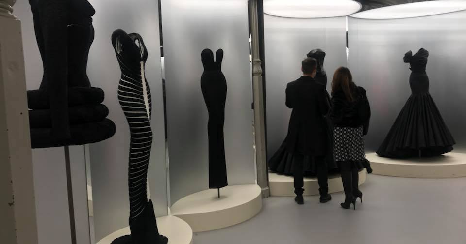 【Azzedine  Alaia】アズディン・アライア写真集　2018年 Azzedine Alaia】アズディン・アライア写真集 2018年