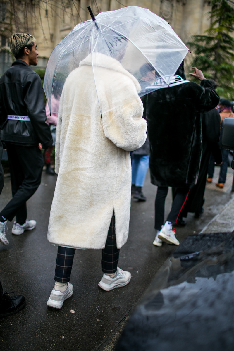 雨降るパリはレイヤードで乗り切る 野田洋次郎も訪れた2018-19年秋冬 
