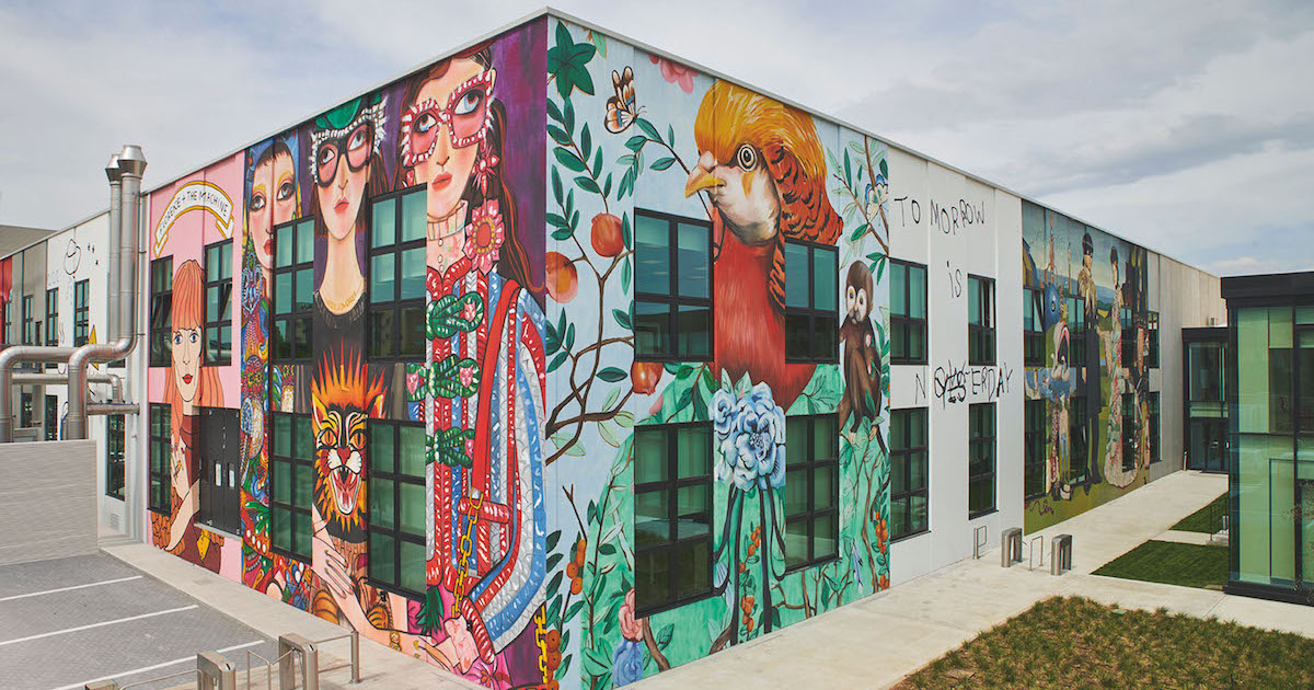 グッチがミケーレ色あふれるラボをオープン 世界初レザーグッズと