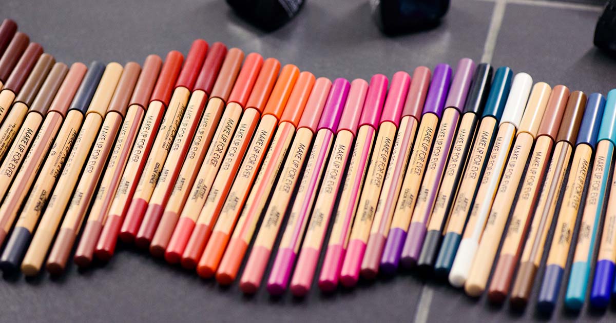 メイクアップフォーエバー 新作は 色鉛筆からヒントを得たアイラインやアイブロウ チークにも使える万能ペンシル Wwdjapan Com