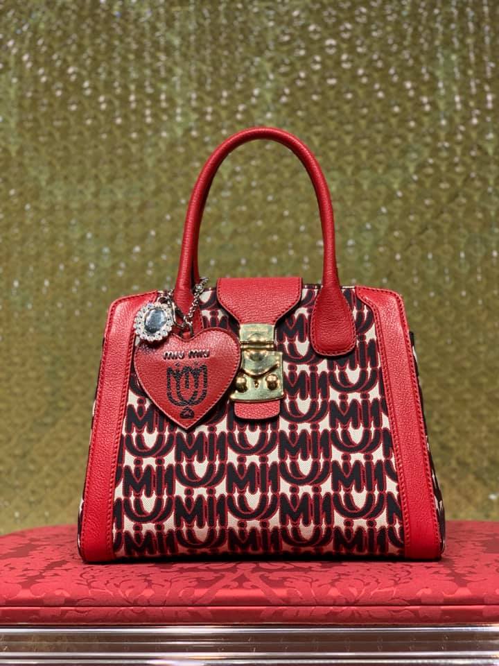 【美品♡】miumiu×MM(Paris)コラボ クロスボディバッグ 赤