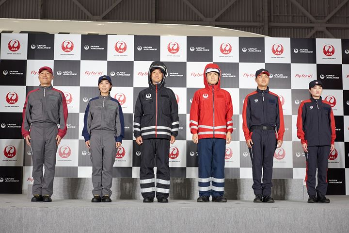 都内で JAL 制服 日本航空 メンテナンススタッフ JAL ツナギ／整備士 