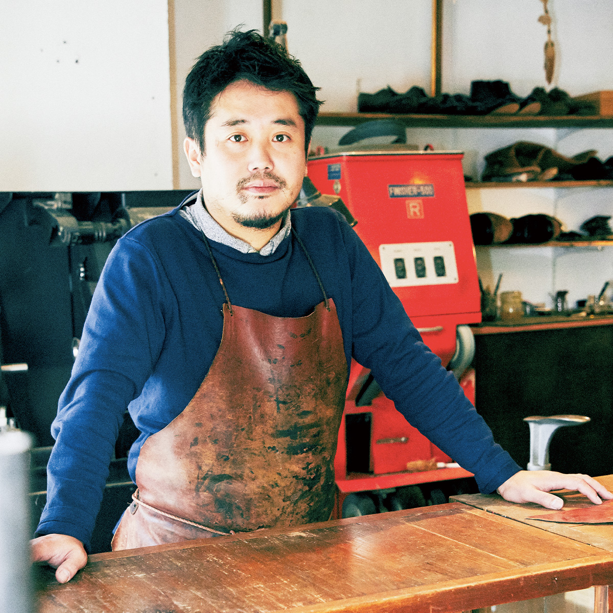 多くのクリエイターの頭の中にある靴を具現化したい”靴職人 五宝賢太郎 