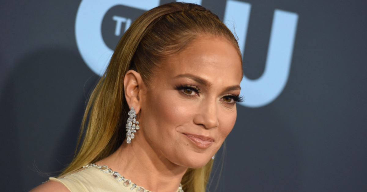 米・女優ジェニファー・ロペスがコスメブランドを立ち上げ