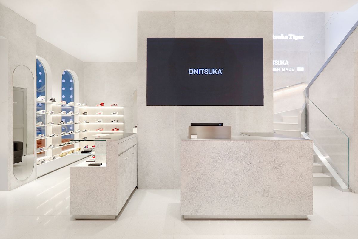 中国墨　特大 楽天市場】日本未入荷 OnitsukaTiger オニツカタイガー トクテン