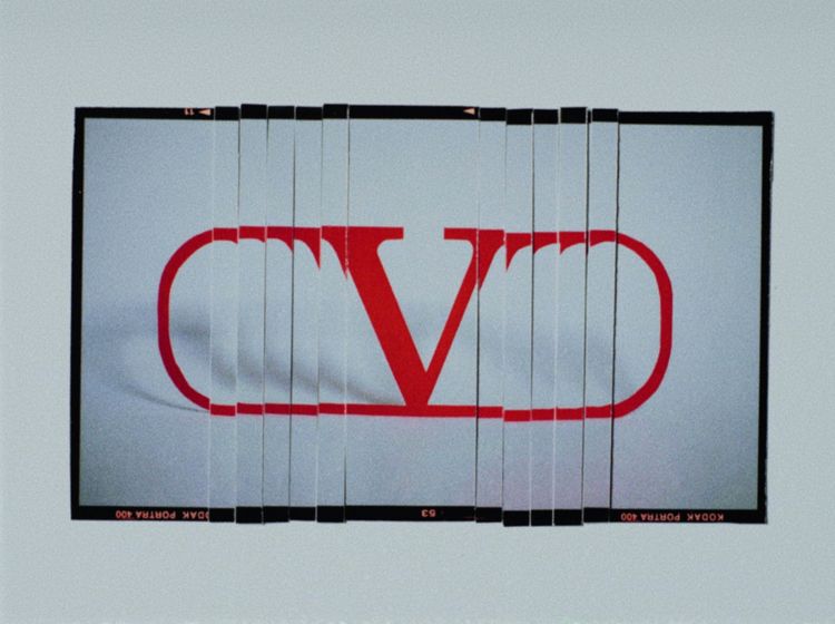 「ヴァレンティノ」がビンテージ品を買い取り販売する新プロジェクト - WWDJAPAN