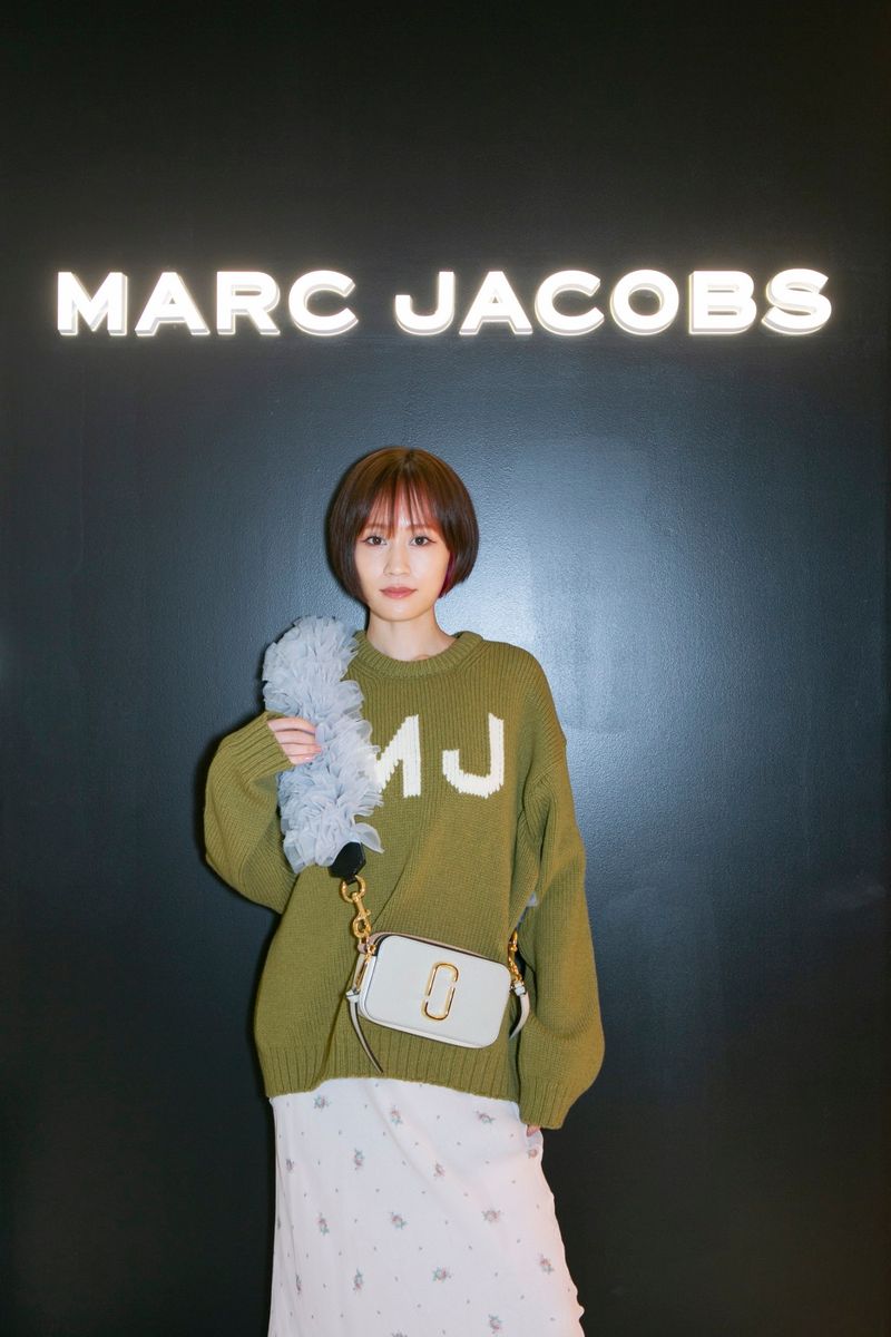 TOMO KOIZUMI × MARC JACOBS ラッフルストラップ - ショルダーバッグ