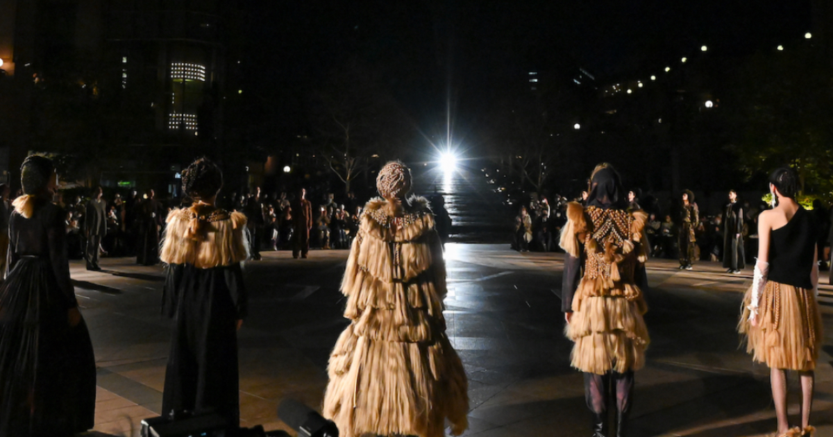 FUMIE TANAKA/フミエ タナカ 花柄フリースジャケット FUMIE TANAKA/フミエ タナカ 花柄フリースジャケット