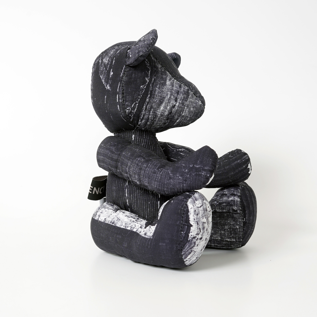 川谷絵音が率いるクリエイティブ集団「レーテンシー」と