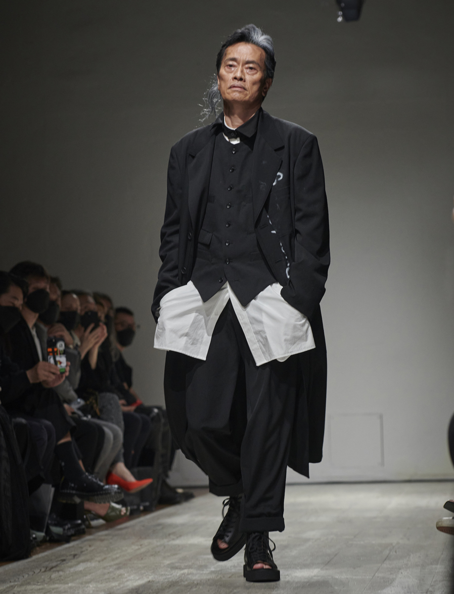 yohji yamamoto ヨウジヤマモト 富江 伊藤潤二 s´yte レビュー高