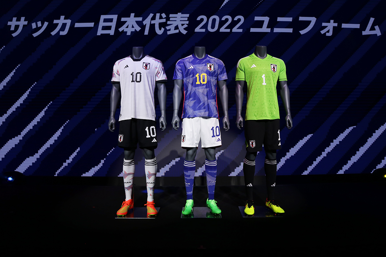 日本代表　サッカー　ユニフォーム　サムライブルー　W杯　2022 カタールサッカー・フットサル