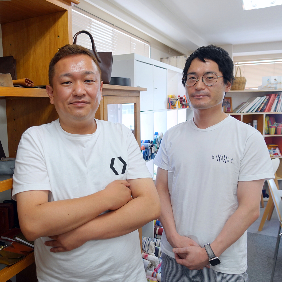 8月に破たんした三崎商事のスポンサーに名乗り、「アパレル