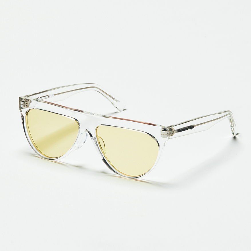 オニツカタイガー」が金子眼鏡とコラボ クリアなフレーム＆レンズの 
