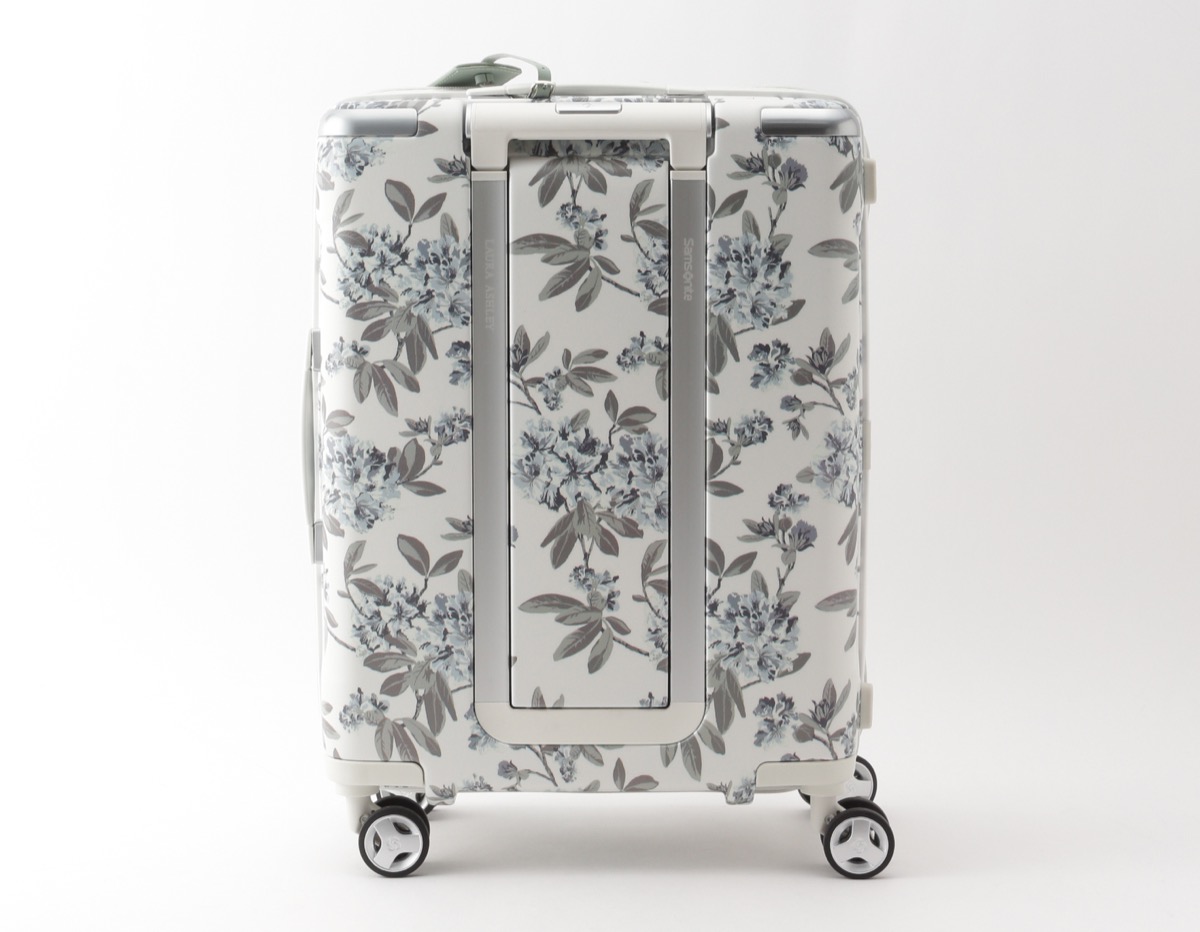 ローラアシュレイパジャマ \u0026 Ace スーツケース
