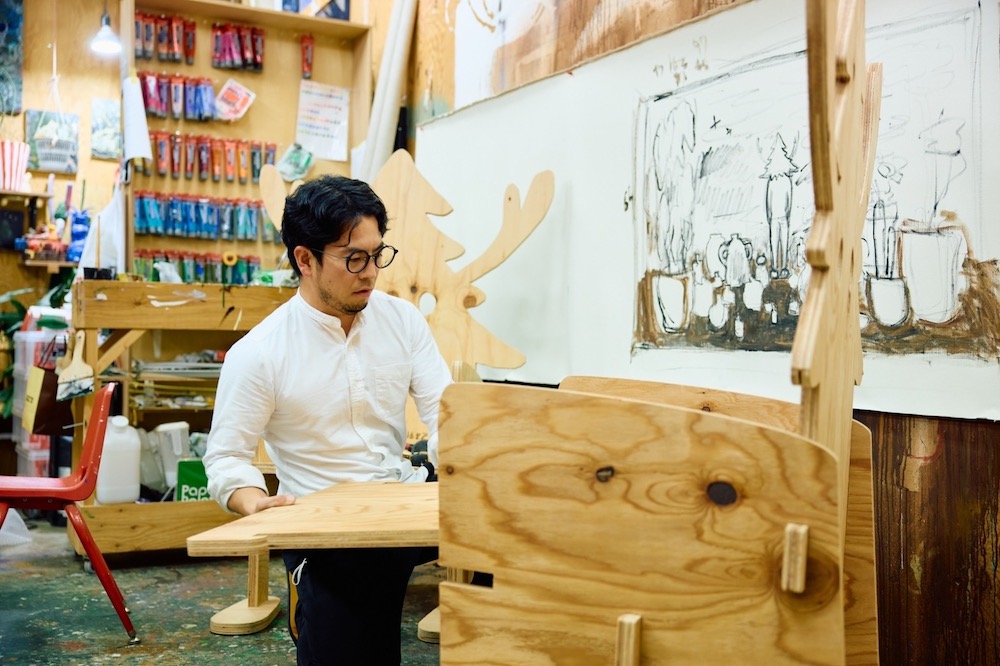 「エイチビューティ&ユース」で現代美術家・平子雄一のポップアップが開催 新作の展示と限定アイテムの販売も - WWDJAPAN