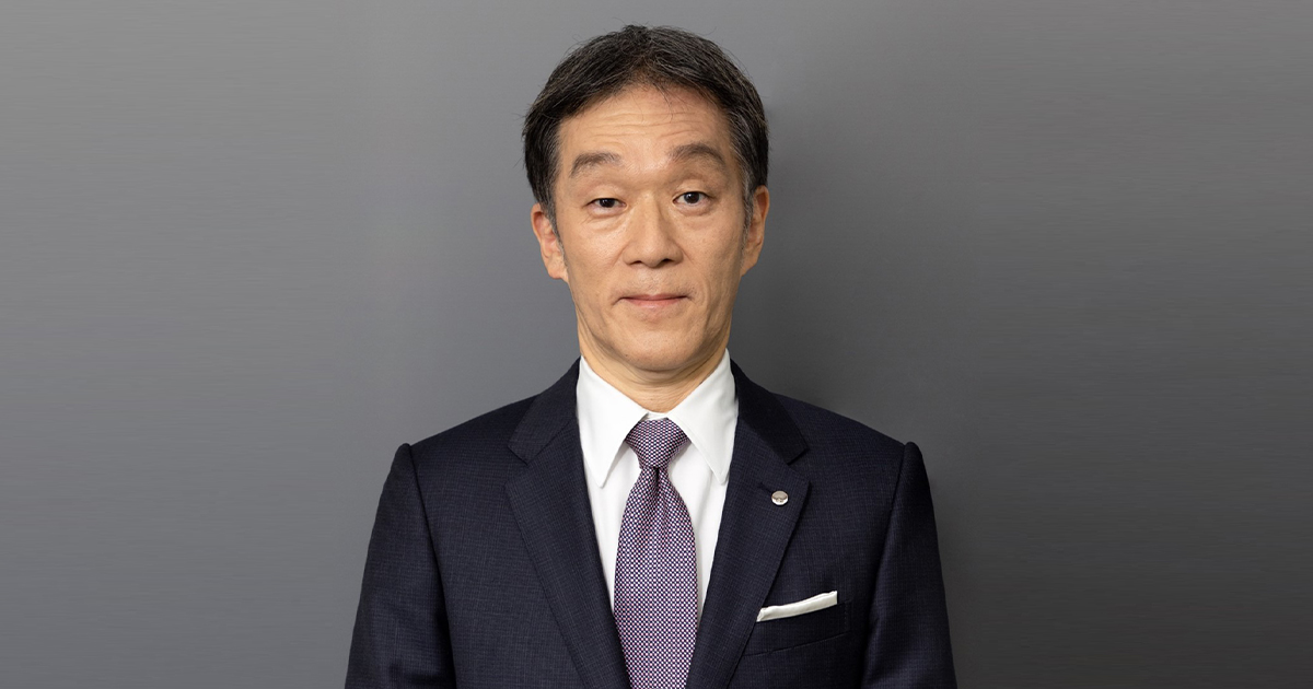 専用出品　会長兼CEO様 カネボウ化粧品の社長に前澤洋介エキップ社長が就任 エキップ社長続投