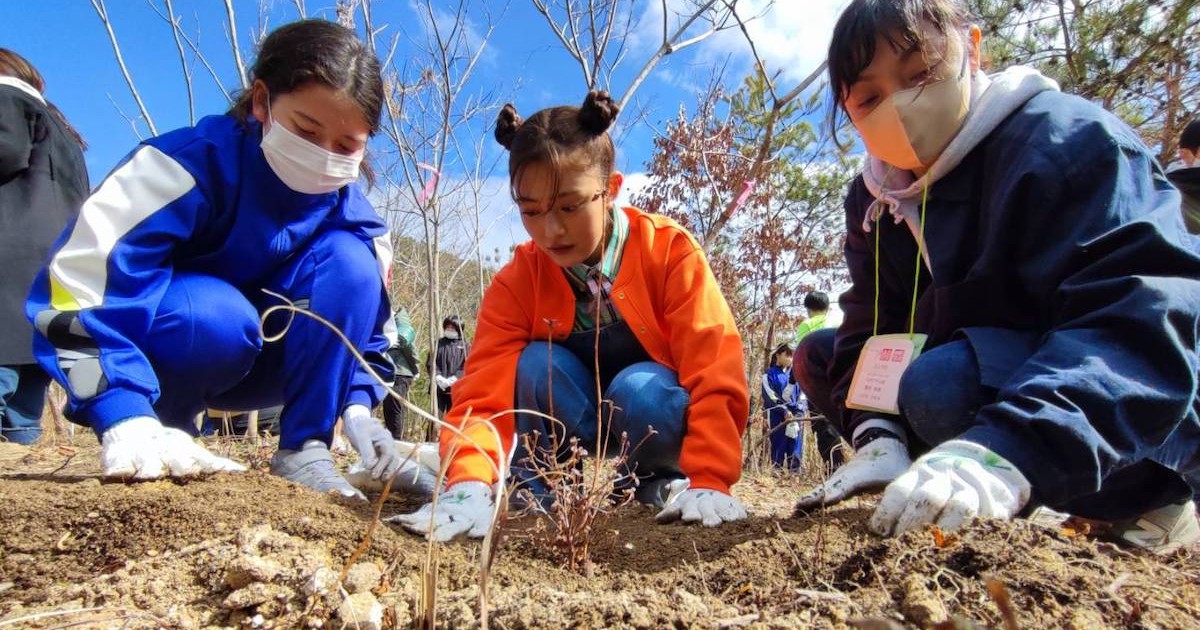 ユニクロのサステナビリティ活動の原点を訪ねて 香川・豊島の産廃