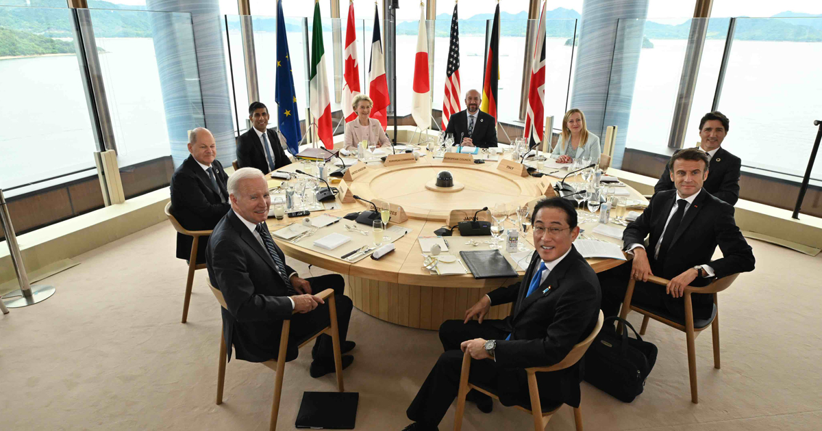 美品　G7伊勢志摩サミット2016年 カフリンクス 金メッキ G7広島サミットで各国首脳を迎えた家具 世界が認めるメード・イン