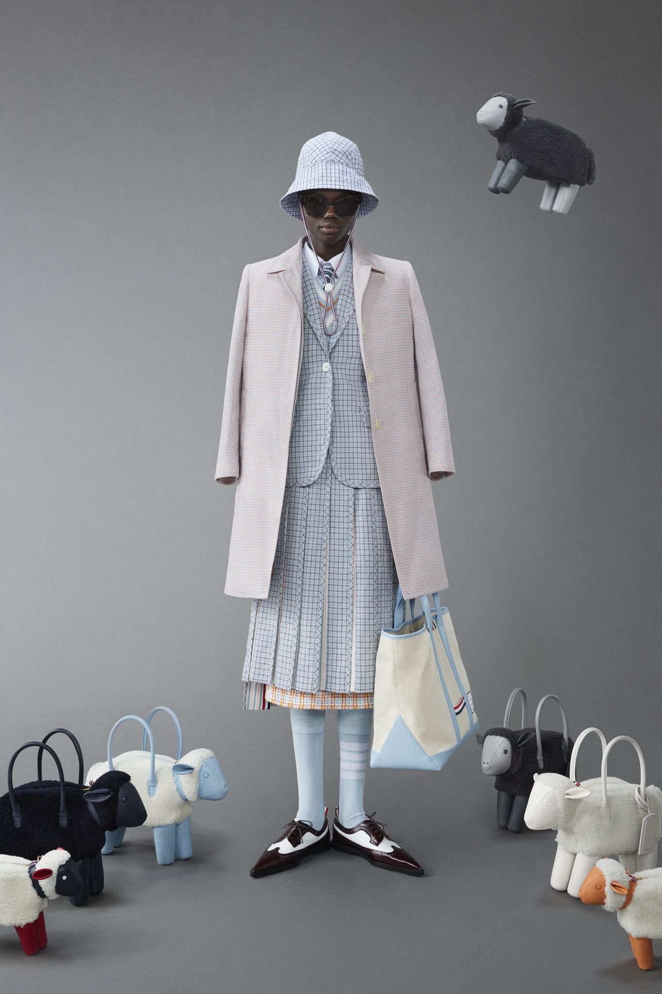 Thom Browne 大目玉 バルカラーコート 00 ネイビー-