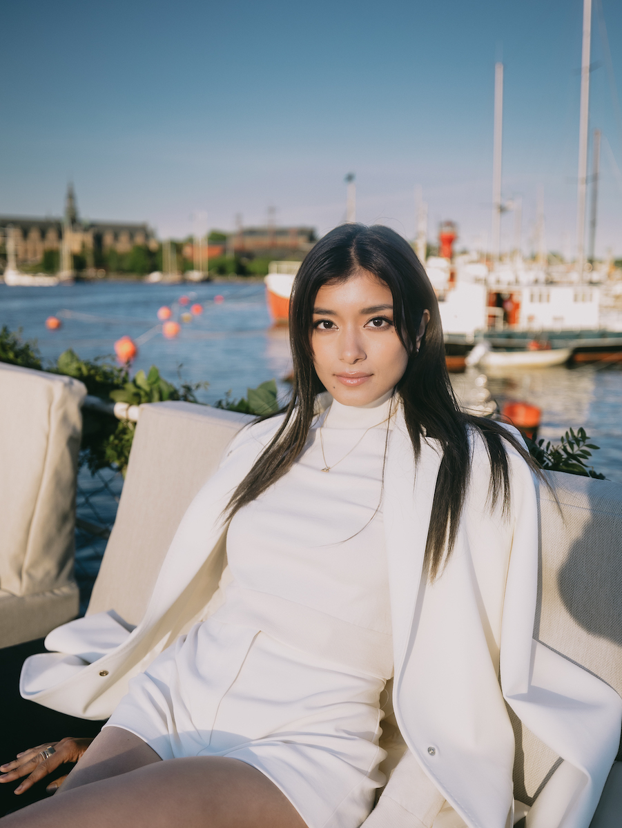 ローラ ハーフ どこ