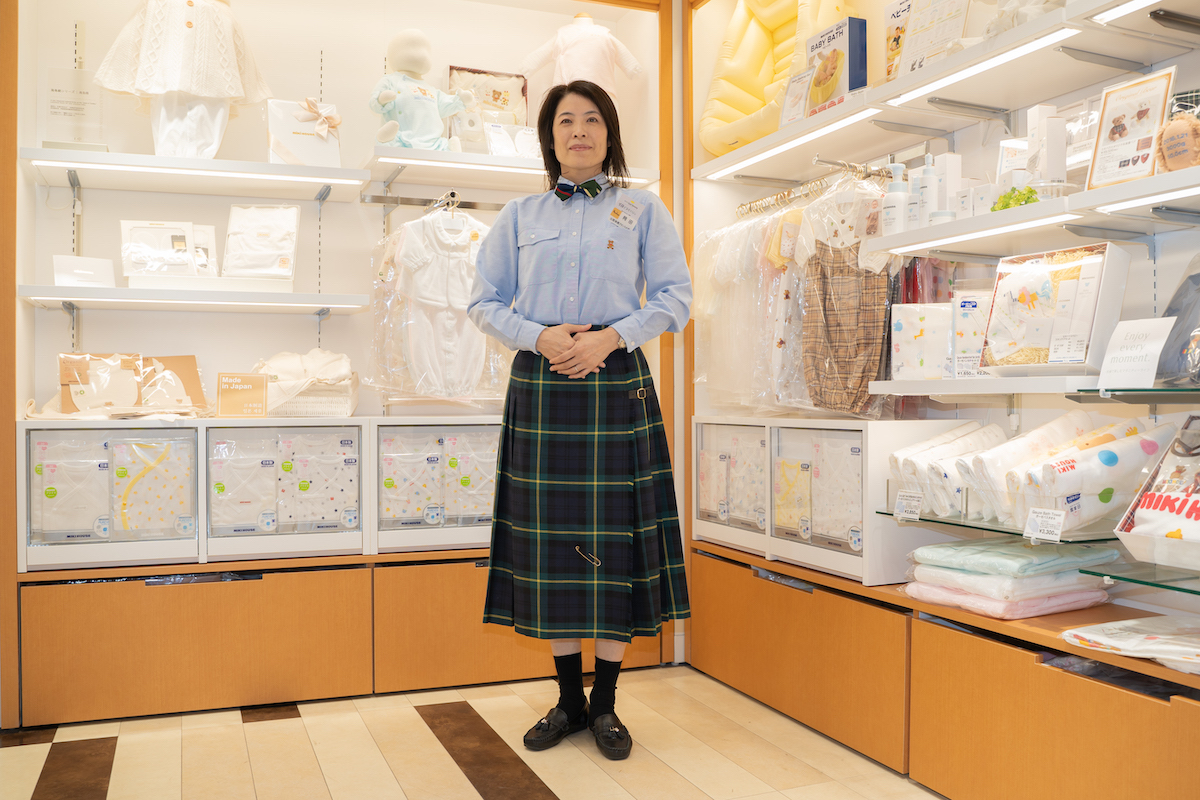 ベビー服からランドセルまで成長に寄り添う 「ミキハウス」阪急うめだ 