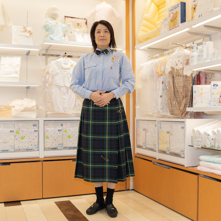 ベビー服からランドセルまで成長に寄り添う 「ミキハウス」阪急うめだ