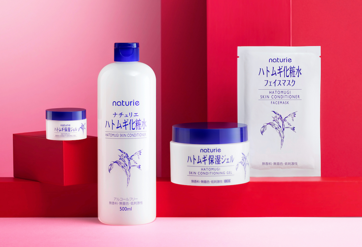 ロングセラー「ハトムギ化粧水」が冬セット発売 フェイスマスク