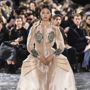 ジャン・ポール・ゴルティエ ジャンポール・ゴルチエ × ブラッツ、アーカイヴルックを着用
