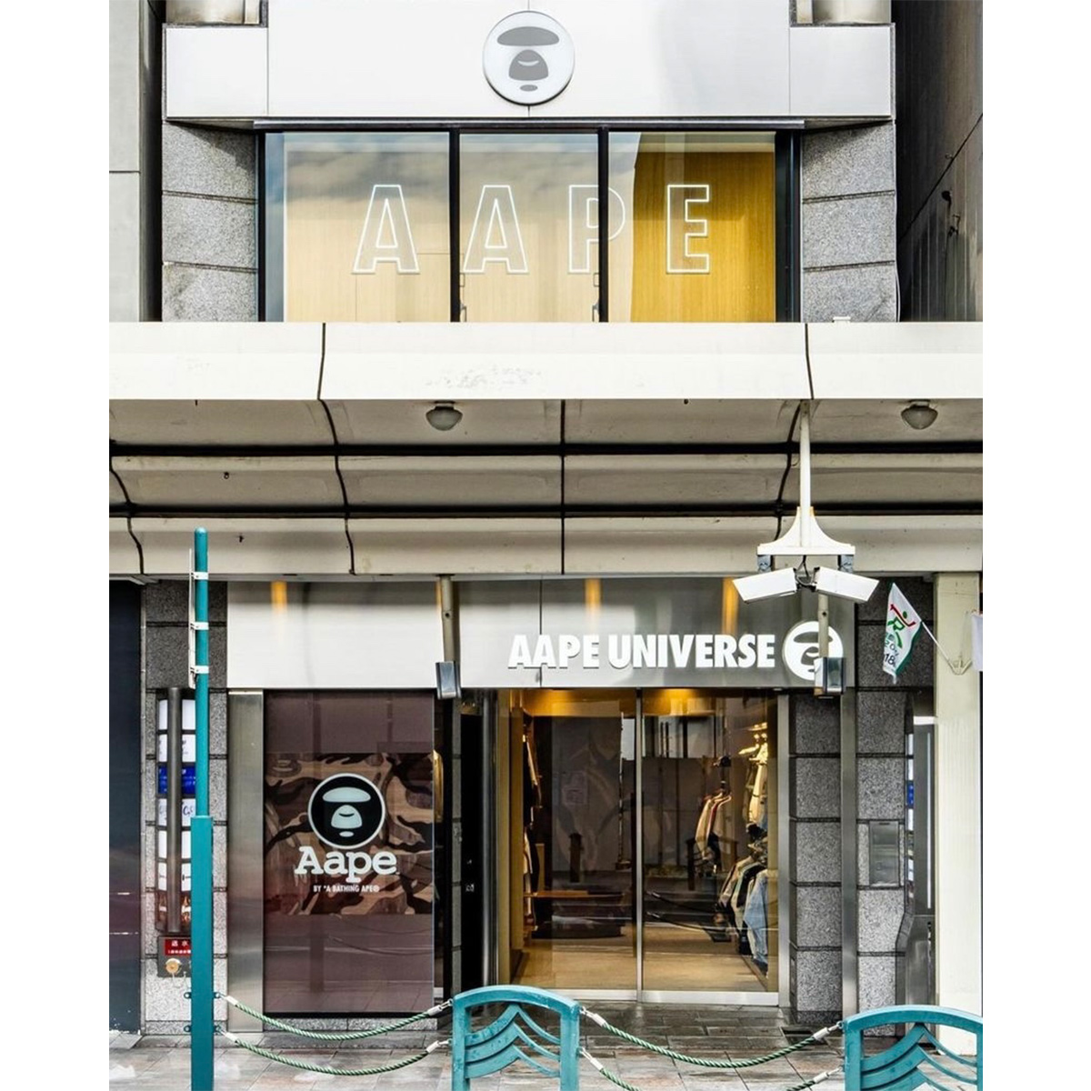 エーエイプ バイ ア ベイシング エイプ®”が京都店をソフトオープン