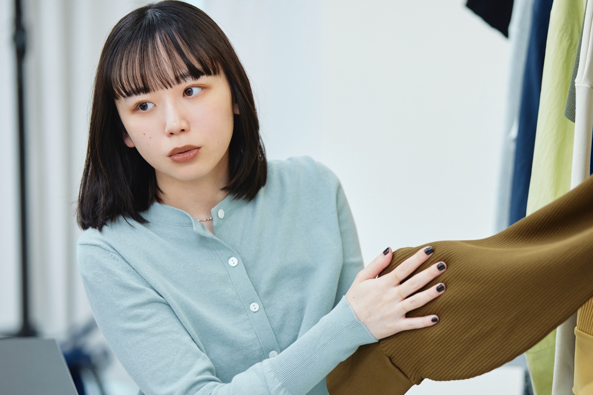 POFF ポーフ　Drawstring tops 勝田里奈　アンジュルム POFF ポーフ Drawstring tops 勝田里奈 アンジュルム