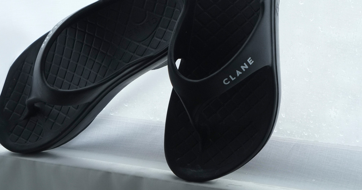 CLANE × rig flipflop クラネ　サンダル クラネ×リグ“日本人の足に特化した”リカバリーサンダル、厚底