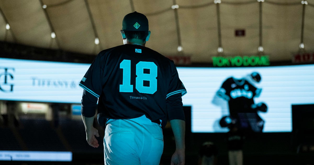 長野久義　優勝記念　レプリカユニホーム　ビジター　ティファニー　ナイキ　巨人 0620_tiffany-giants_00039-