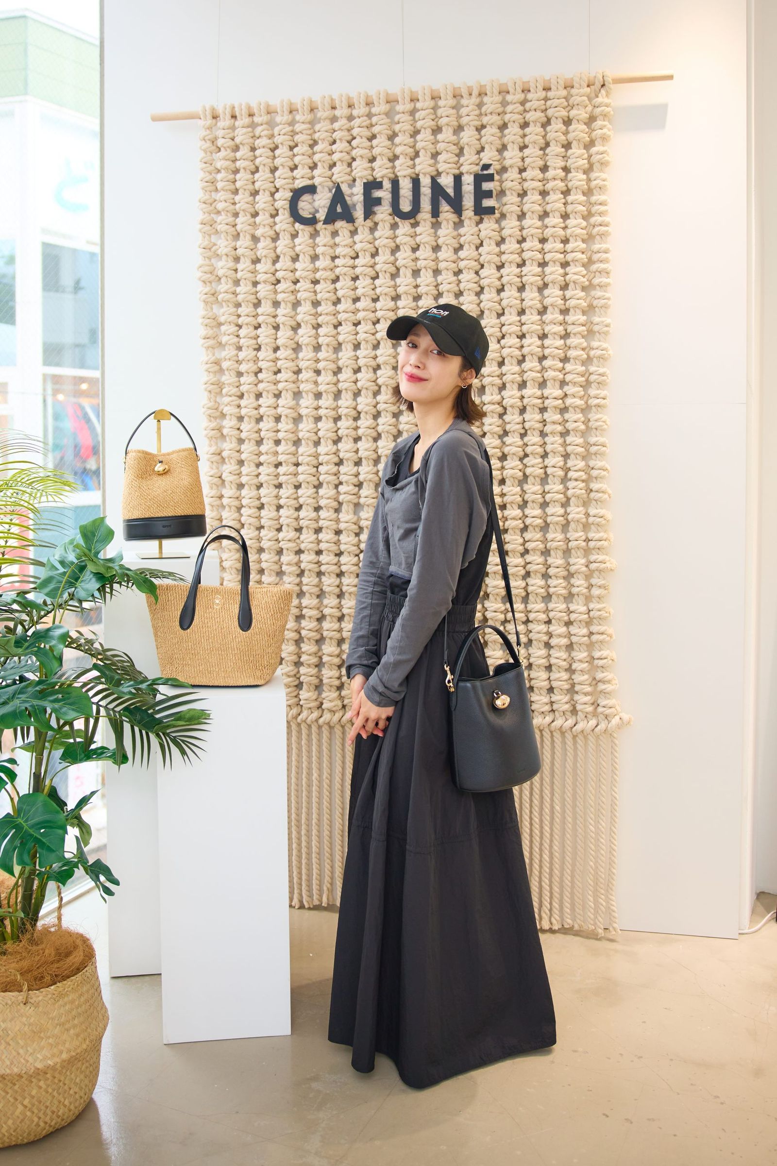 香港発レザーバッグブランド「カフネ」が原宿にポップアップ