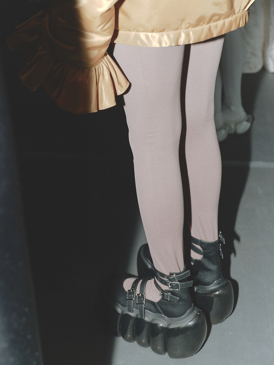 ミキオサカベ」が特徴的なソールの新作シューズ4型を発売 原宿で受注会