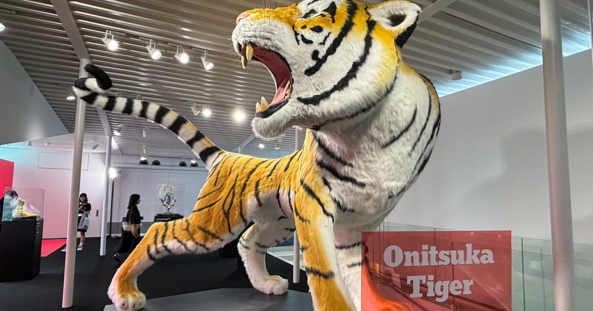 オニツカタイガー」が75周年で大規模展覧会 アイコンシューズや巨大な